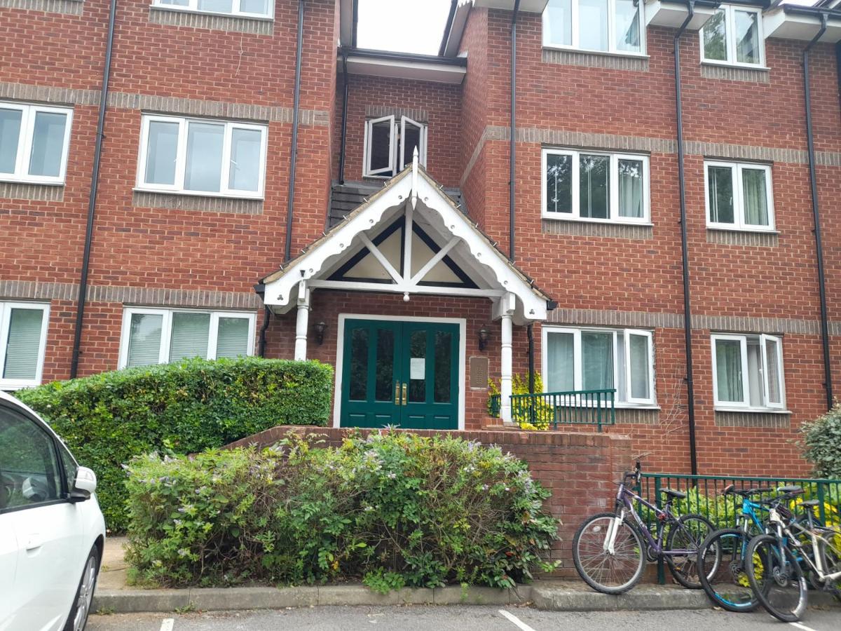 Gracenote Properties Hemel Hempstead - Serviced Apartment With Free Parking Exteriör bild