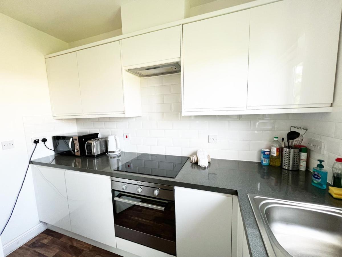 Gracenote Properties Hemel Hempstead - Serviced Apartment With Free Parking Exteriör bild