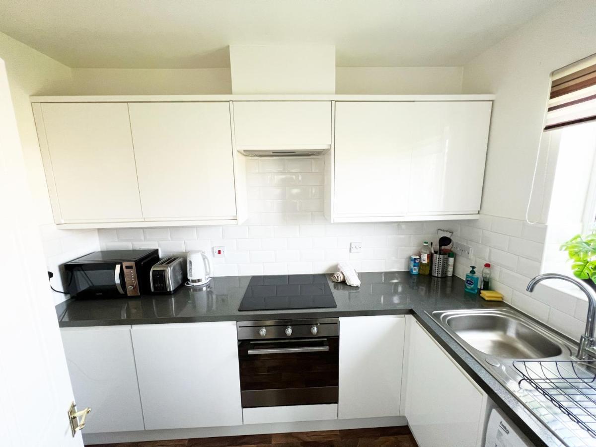 Gracenote Properties Hemel Hempstead - Serviced Apartment With Free Parking Exteriör bild